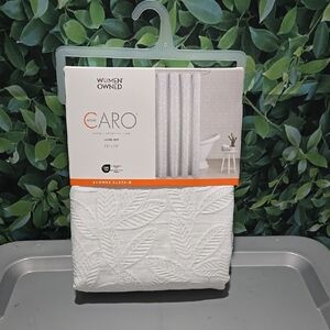 Caro White Leaf Pattern Shower Curtain